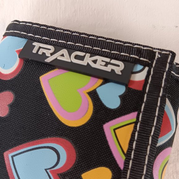 Tracker Hearts Graphic Wallet Colorful Fabric Unisex NWOT - Picture 2 of 14